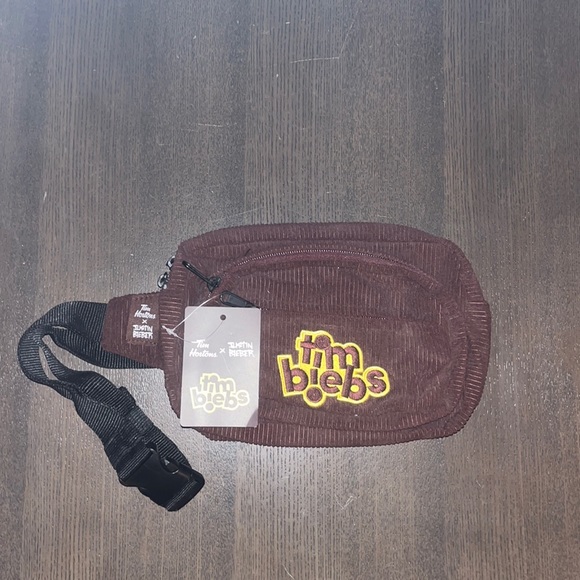 🇨🇦 Tim Hortons X Justin Bieber Brown Timbiebs Carry Bag🇨🇦 - Picture 1 of 2